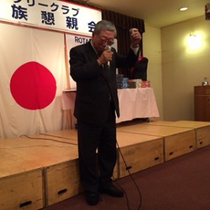 乾杯の音頭は、次年度第6グループガバナー補佐の斎田義孝歴代会長におねがいいたしました。