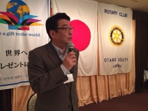 小樽の水道についてという表題で、パワーポイントを使い講演いただいた、小樽市公営企業管理者水道局長　飯田俊哉氏